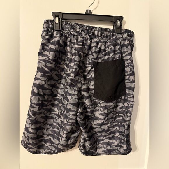 OLD NAVY BOYS SWIMSUIT - Picture 2 of 3